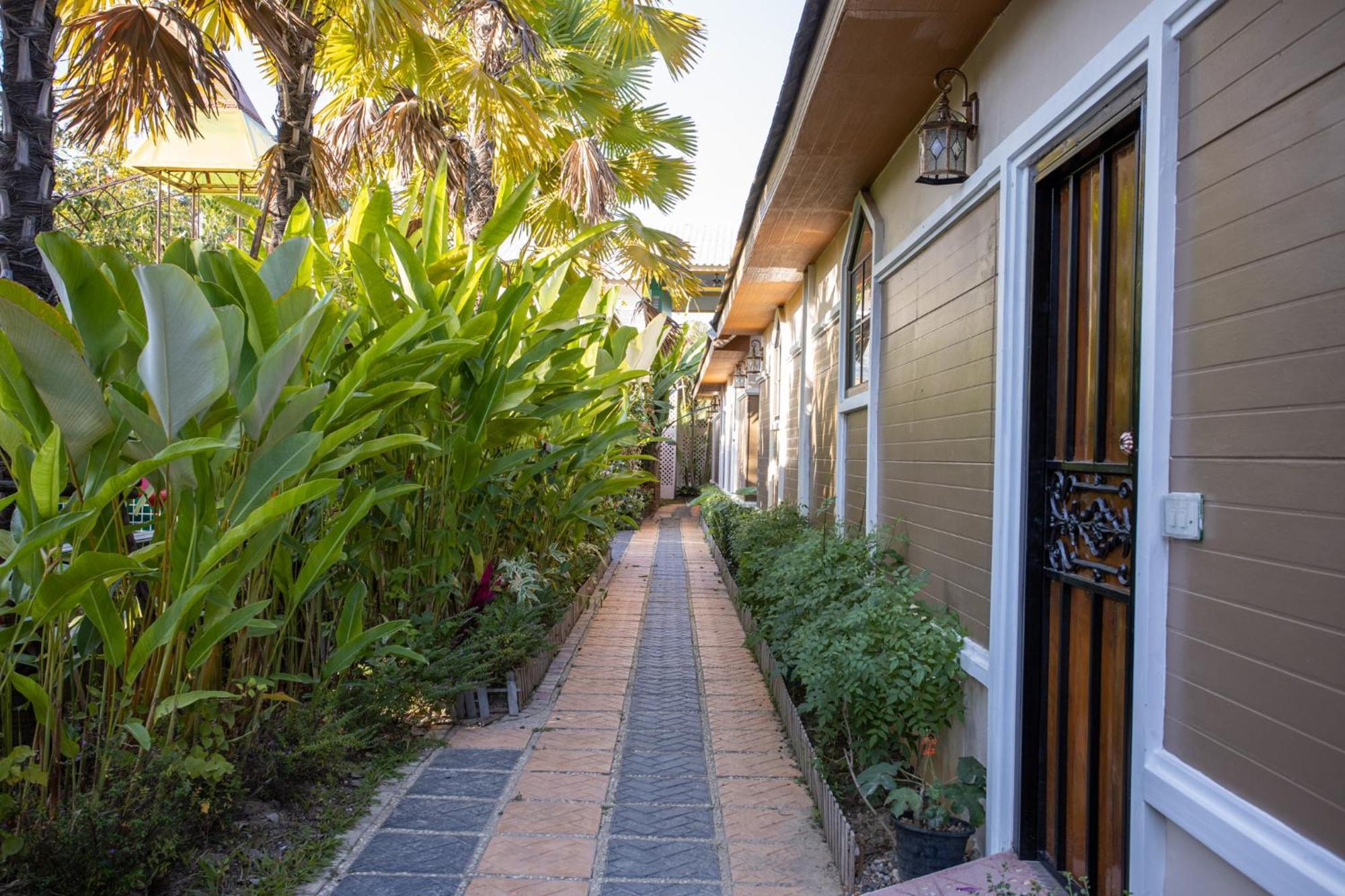 Mana-An Lake Hill Resort มานาอันเลคฮิลล์รีสอร์ต Chiang Mai Exterior photo